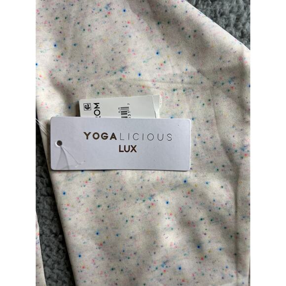 Yogalicious by Nordstrom Rack Tranquility Confetti Sweatshirt Medium (B120265) - Picture 8 of 8